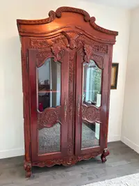 Beautiful and big Armoire