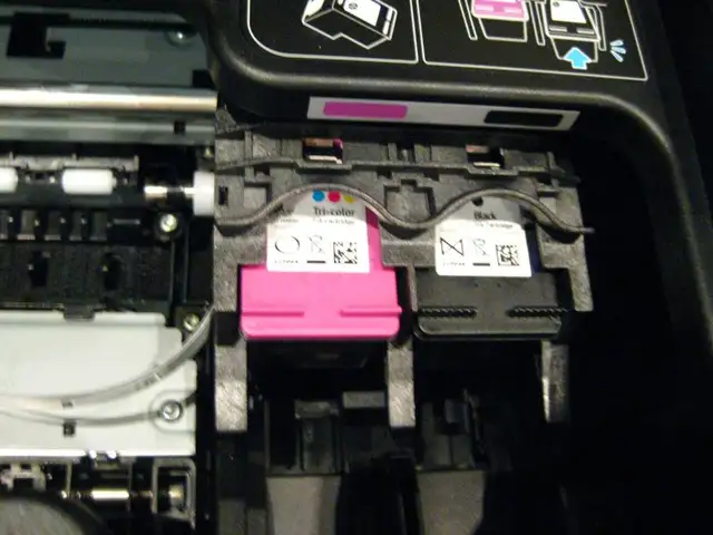 HP Envy 5640 Wireless All In One Printer Scanner Copier Photo in Printers, Scanners & Fax in Kitchener / Waterloo - Image 11