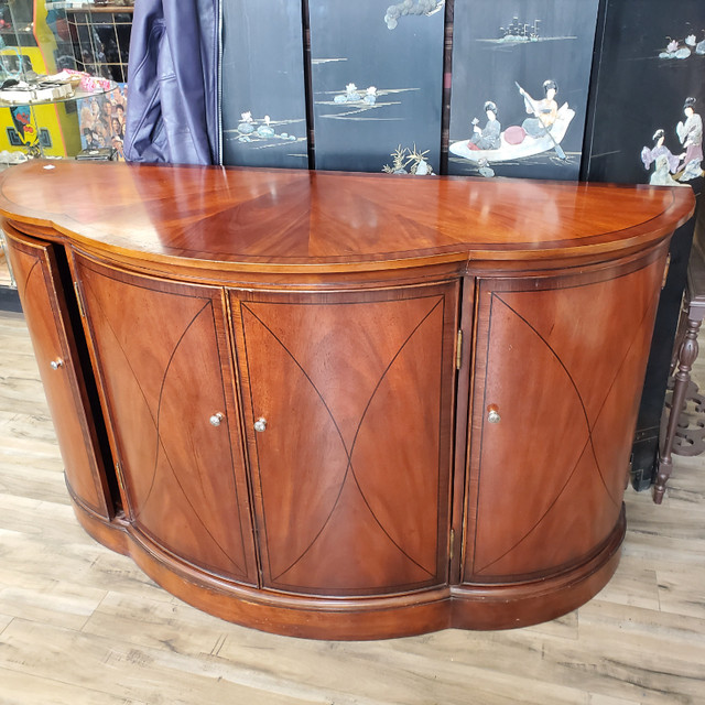 Very nice wooden Credenza in Hutches & Display Cabinets in Hamilton - Image 2