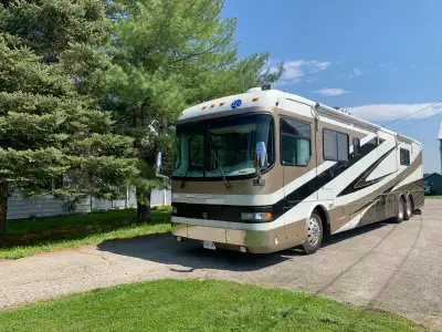 2001 holiday rambler navigator for sale. Much desired extra large closet in the back with power carr...
