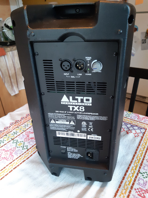 Alto Professional TX8 Active Loudspeaker (280 Watts) dans Haut-parleurs  à Ville de Montréal - Image 3