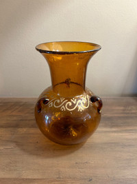 Vase en verre soufflé / blown glass vase