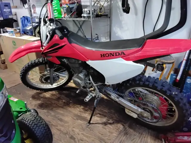 2007 Honda CRF230F in Dirt Bikes & Motocross in Oshawa / Durham Region - Image 2
