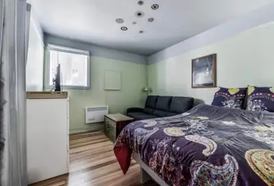 Cherche 3ieme co-locataire/Looking for 3rd roommate