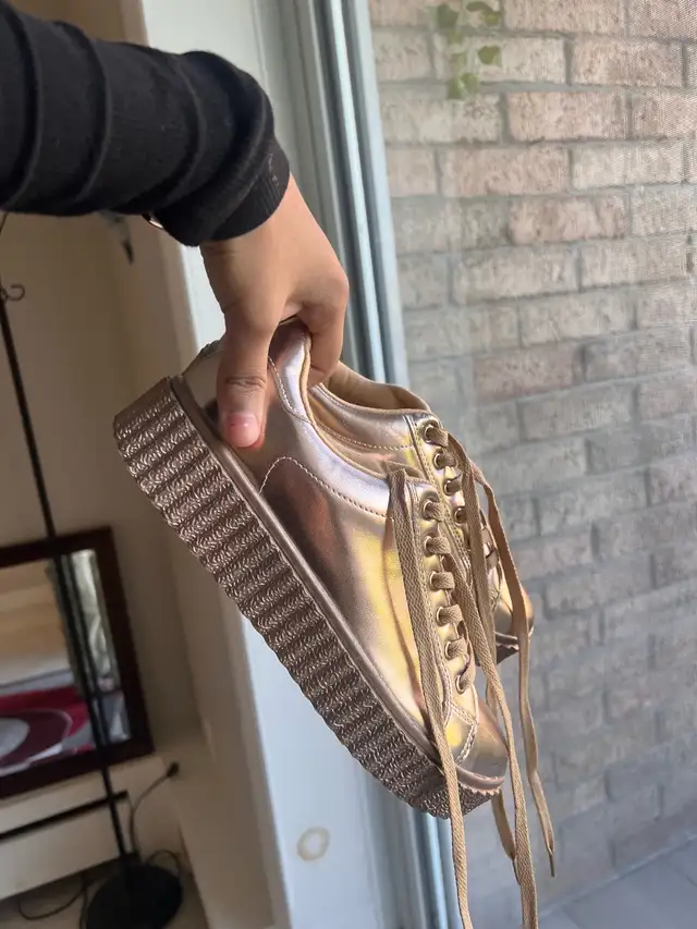 Women shoes  in Women's - Shoes in City of Montréal - Image 2