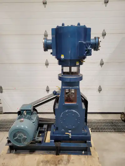 Pompe à piston verticale équipée avec moteur 10HP, View more