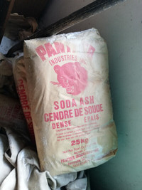 BIG heavy bags of SODA ASH / Sodium Carbonate. Make OFFER PLEASE