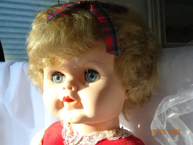 Doll 20 inch ,orig. clothes by Regal Toy,Canada,was Eaton Beauty in Arts & Collectibles in Kelowna - Image 2