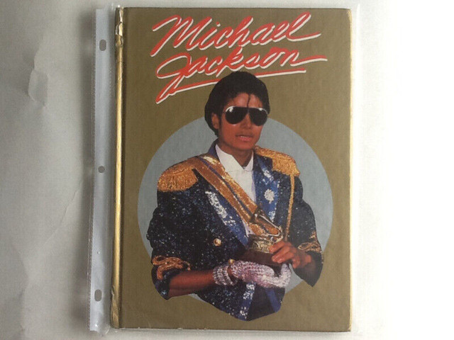 Michael Jackson magazine and book collection in Magazines in City of Toronto - Image 3