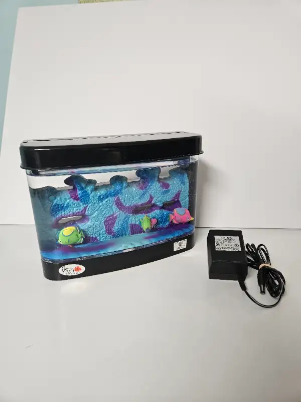 Aquarium jouet pour enfant in Toys in Laval / North Shore - Image 3