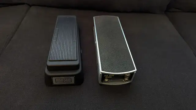 Ernie Ball and Dunlop Volume Pedals MINT in Amps & Pedals in Markham / York Region - Image 5