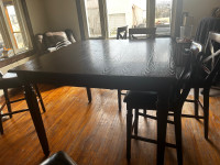 Dining room table 8 chairs 