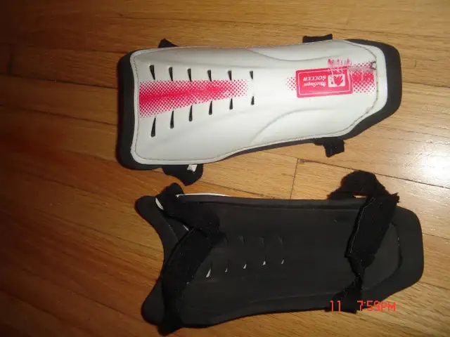 ** Hockey Helmets,Shin Pads, Sticks, Shorts,Soccer Pads** in Hockey in Calgary - Image 6