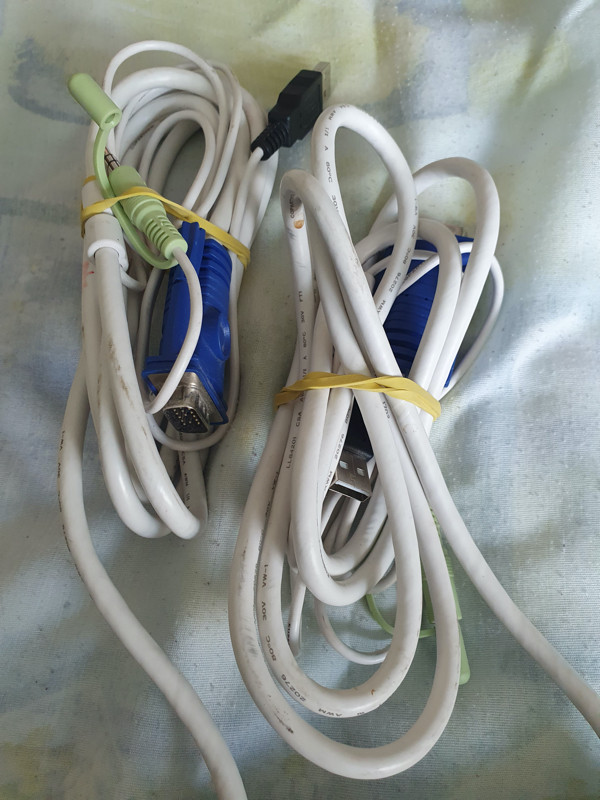 KVM switch in Cables & Connectors in City of Toronto - Image 2