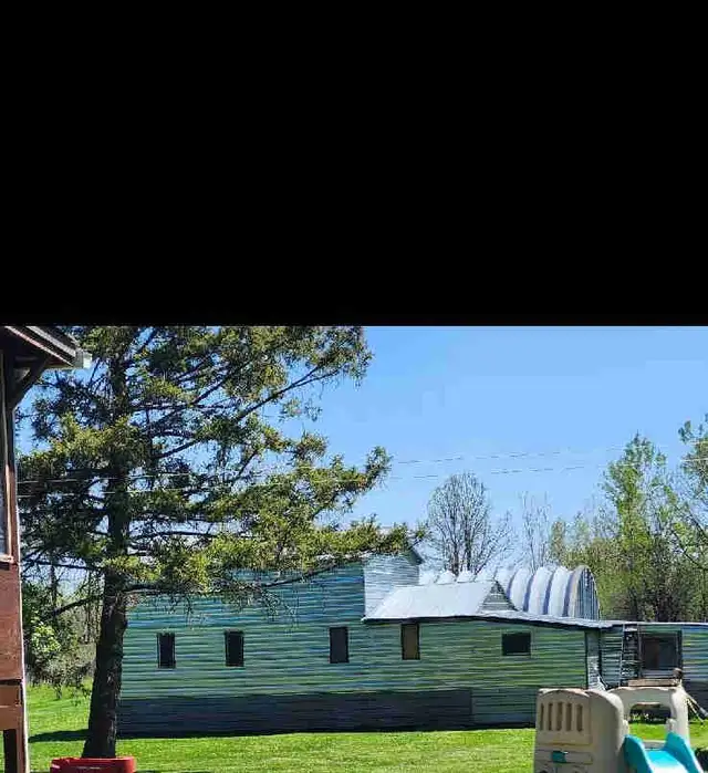 barn stall and field for rent 