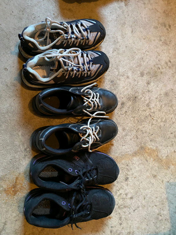 Size 8 women safety shoes  in Women's - Shoes in Windsor Region - Image 2