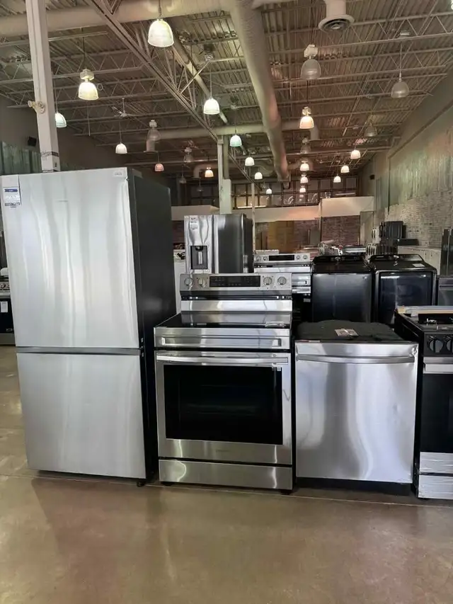 Econoplus Halifax, Big Sale 4 Appliance Open Box Packages in Refrigerators in City of Halifax - Image 5