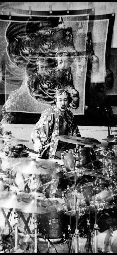 Pro drummer looking for work, View more