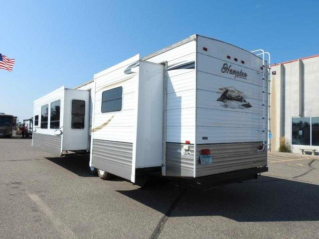 Looking for spot for 39 ft park trailer for June 1 to Sept 1 dans Autre  à Ville de Montréal - Image 3