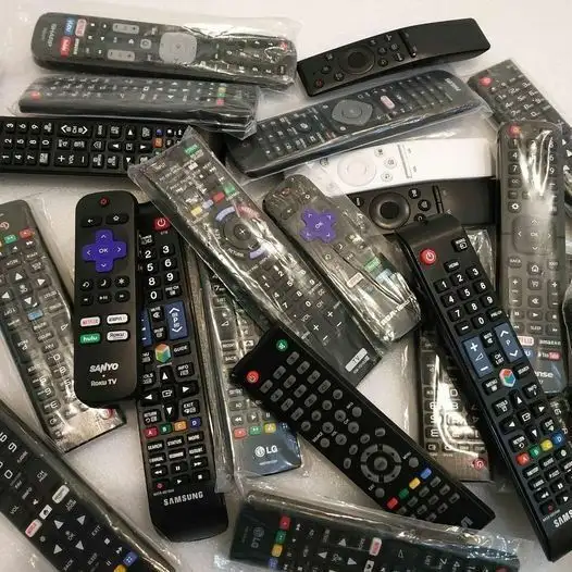 Roku tv remote control RCA Hisense Sanyo Sharp TCL in TVs in Ottawa - Image 5