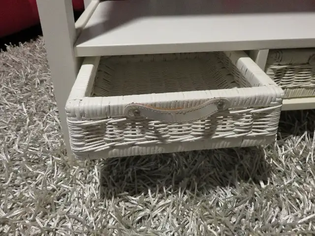 PRICE DROP - White Wood Coffee Table+Side Table w/3 drawers each in Coffee Tables in Mississauga / Peel Region - Image 6