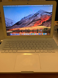 MacBook 13” mid 2010 5G RAM/256 GB SSD
