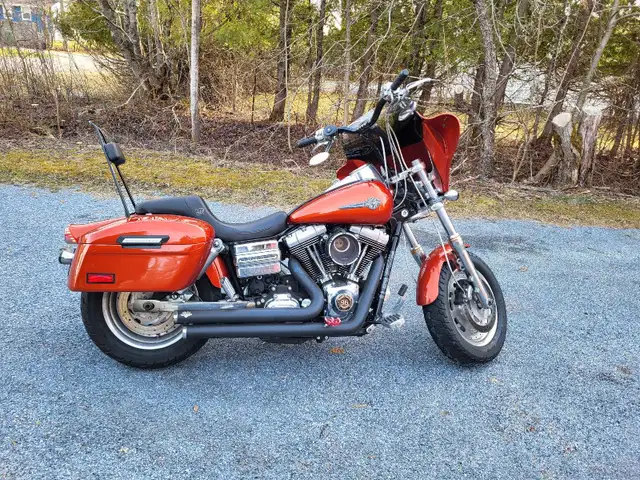 2011 Harley Davidson Dyna Fat Bob in Street, Cruisers & Choppers in Saint John - Image 2