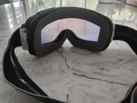 Ski goggles 