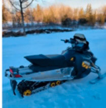 Ski-doo MXZ Adrenaline 800 2009 for sale in Snowmobiles in Kenora - Image 2