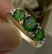 Solid 10k gold emerald trinity ring *NEW* May birthstone