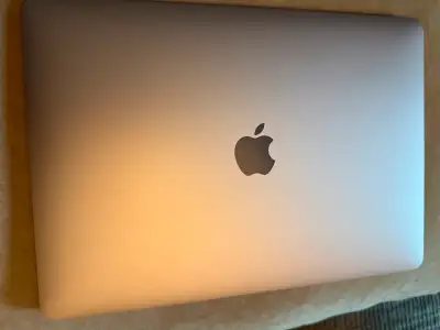 MacBook Air (Retina, 13 pouces, 2020), View more
