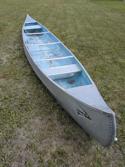 17 ft Springbok aluminum canoe