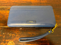 Fossil wallet-new