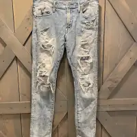 Men’s American Eagle Ripped Jeans