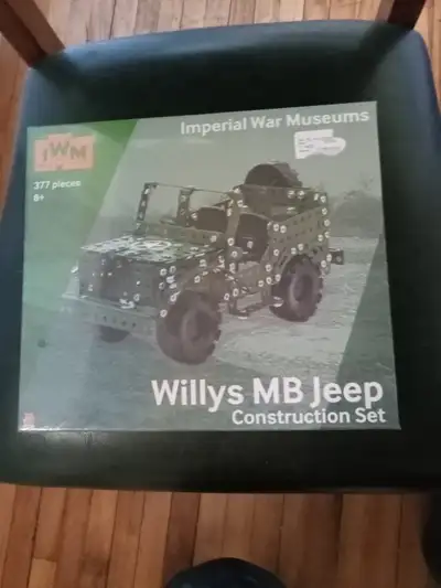 New in box/SEALED Willys MB JEEP CONSTRUCTION SET FRO THE IMPERIAL WAR MUSEUM. READY TO BUILD.