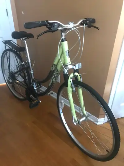 Vélo hybride Norco Malahat cadre 15"en aluminium, Neuf, View more