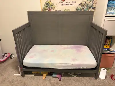 Graco Hadley 5-in-1 Convertible Crib, View more