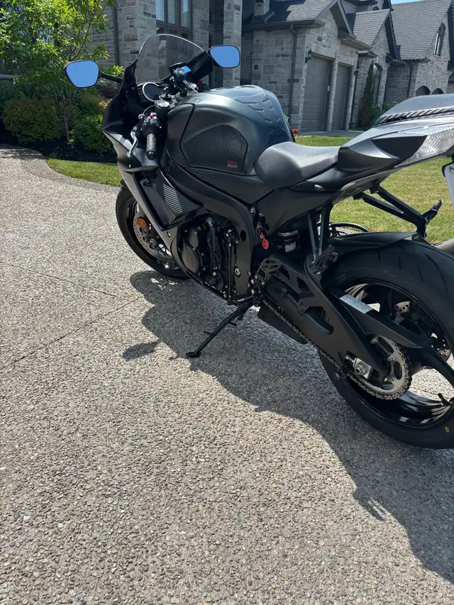 2021 GSX-R600 for sale in Sport Bikes in Kitchener / Waterloo - Image 2