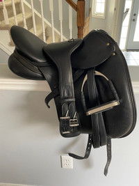 Schleese wave dressage saddle  for sale