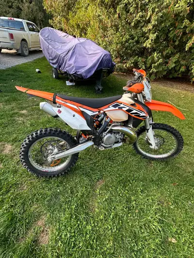 I'd like to trade for my 2014 KTM 250 XCW for a Ktm sx or xc 125. Its in good shape, all original en...
