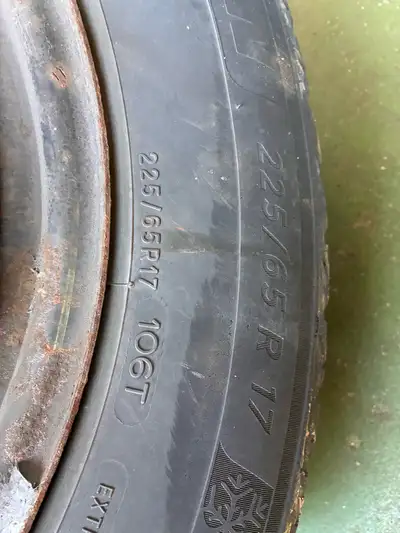 These Michelin X-Ice Snow tires in size 225/65R17 offerwinter traction and are ready to tackle snowy...