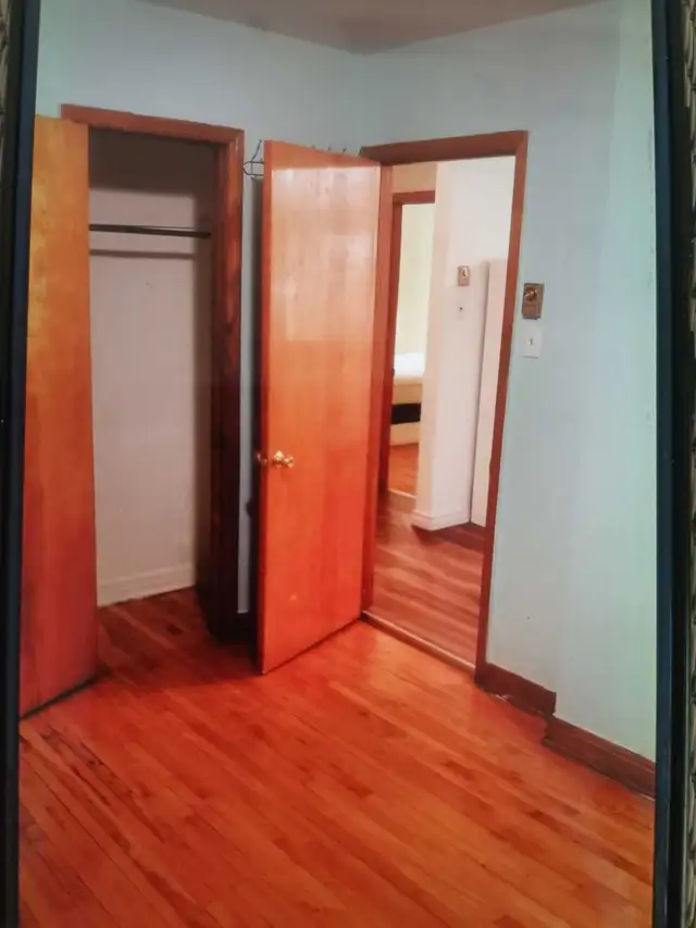 4  1/2 for rent in St- Michel, Montreal  in Long Term Rentals in City of Montréal - Image 5