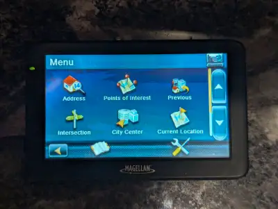 Older Magellan GPS (RM5620-LM) but still works. Battery life is poor - I always ran it from the char...