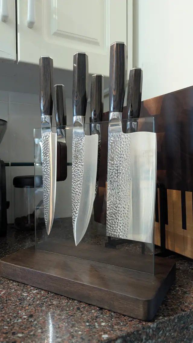 Cuisine Pro Damashiro 7 piece knife block in Kitchen & Dining Wares in Calgary - Image 2