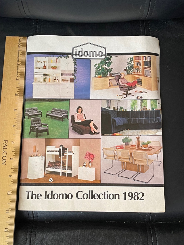  Vintage Idomo collection catalogue 1982 in Arts & Collectibles in City of Toronto