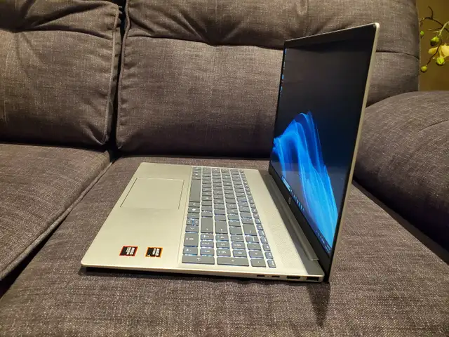 (new-open box) 16" HP Laptop, Ryzen 7, 16GB DDR5 RAM, 1TB SSD in Laptops in Mississauga / Peel Region - Image 4