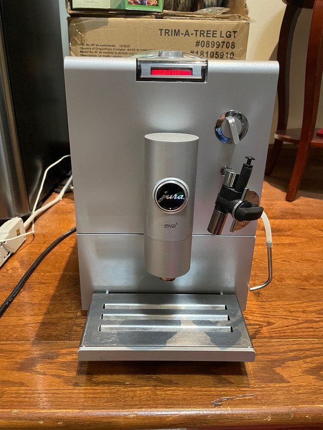 Jura ENA 5 automatic espresso machine / Swiss made dans Machines à café  à Ville de Montréal - Image 3