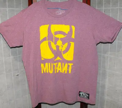 Popeye's Supplements Short sleeve T shirt Mens Size Large Plain Back asking $40.00