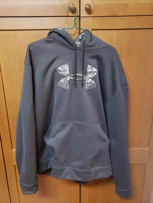NEW UNDER ARMOUR HOODIE FOR SALE!  $80 in Men's in Oshawa / Durham Region - Image 2