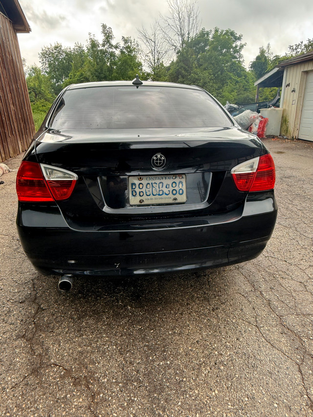BMW 323i (E90) in Cars & Trucks in Hamilton - Image 3